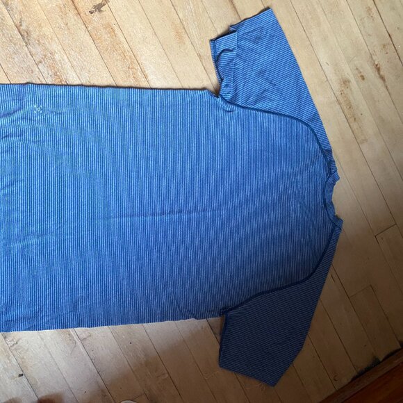 Lululemon Mens T-shirt - Picture 1 of 4